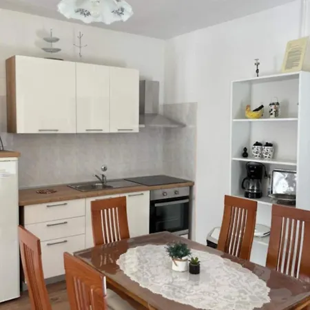 Apartman With Parking Space - 366 *