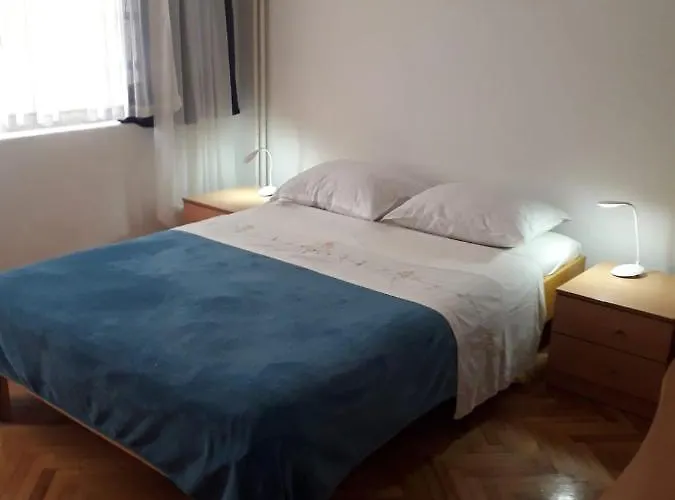 Apartments With Parking Space Biograd Na Moru - 366