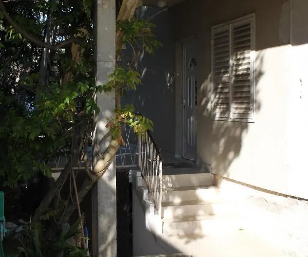 Apartments With Parking Space Biograd Na Moru - 366 Apartman