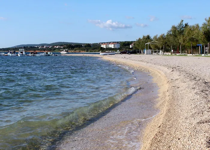 Apartments With Parking Space Biograd Na Moru - 366 דירה ביוגראד נה מורו